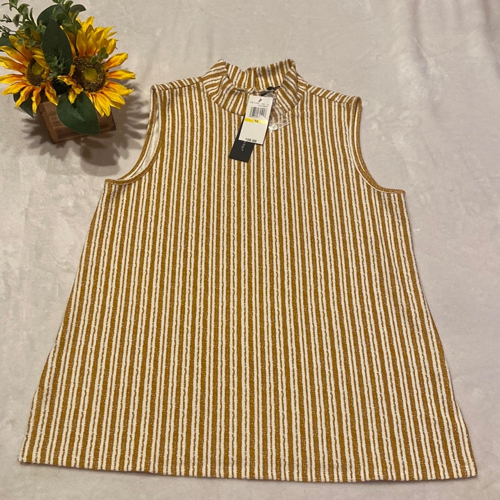 Cable & Gauge Size M NWT Sleeveless High Neck Top